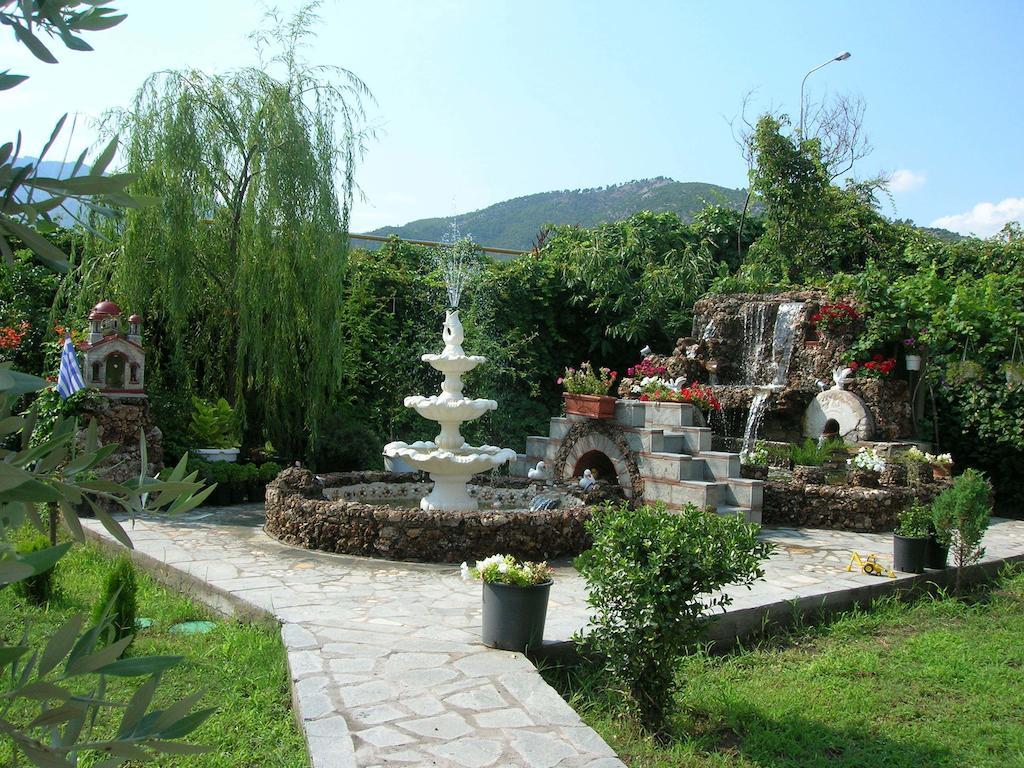 Villa Karapataki Skala Rachoni  Esterno foto