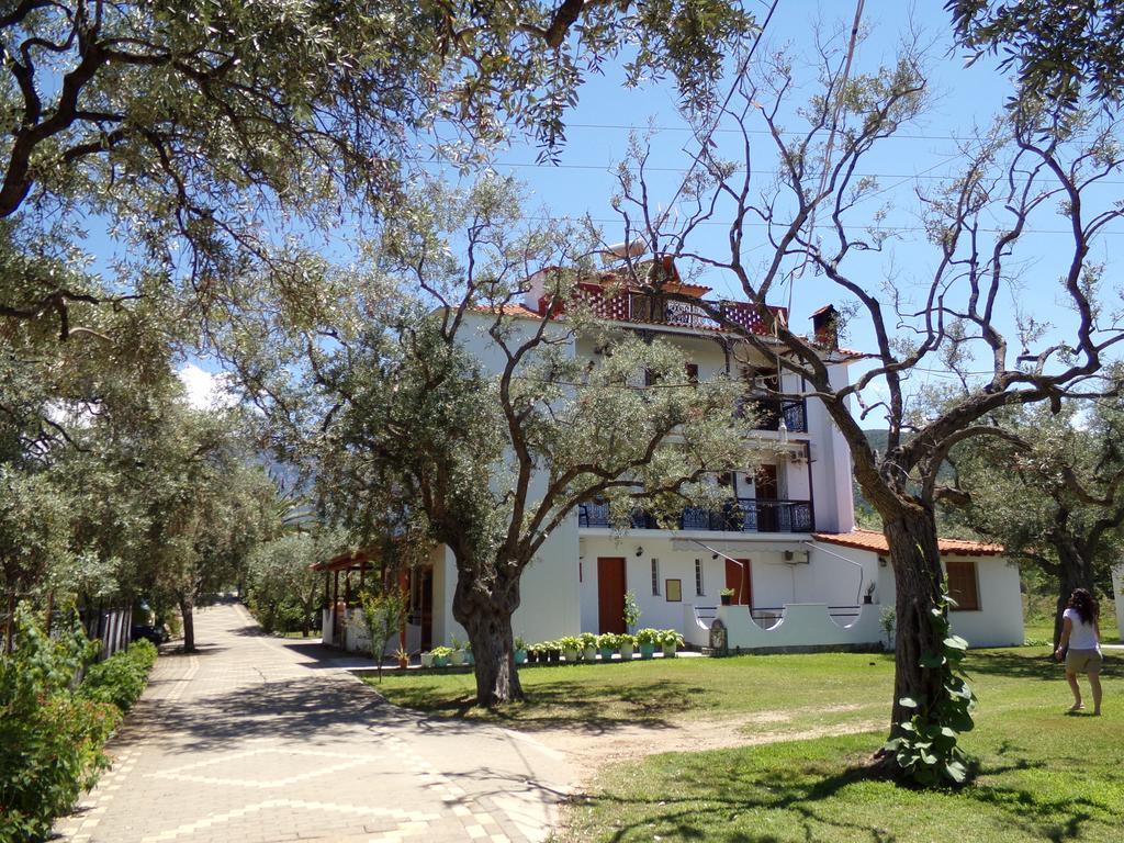 Villa Karapataki Skala Rachoni  Esterno foto