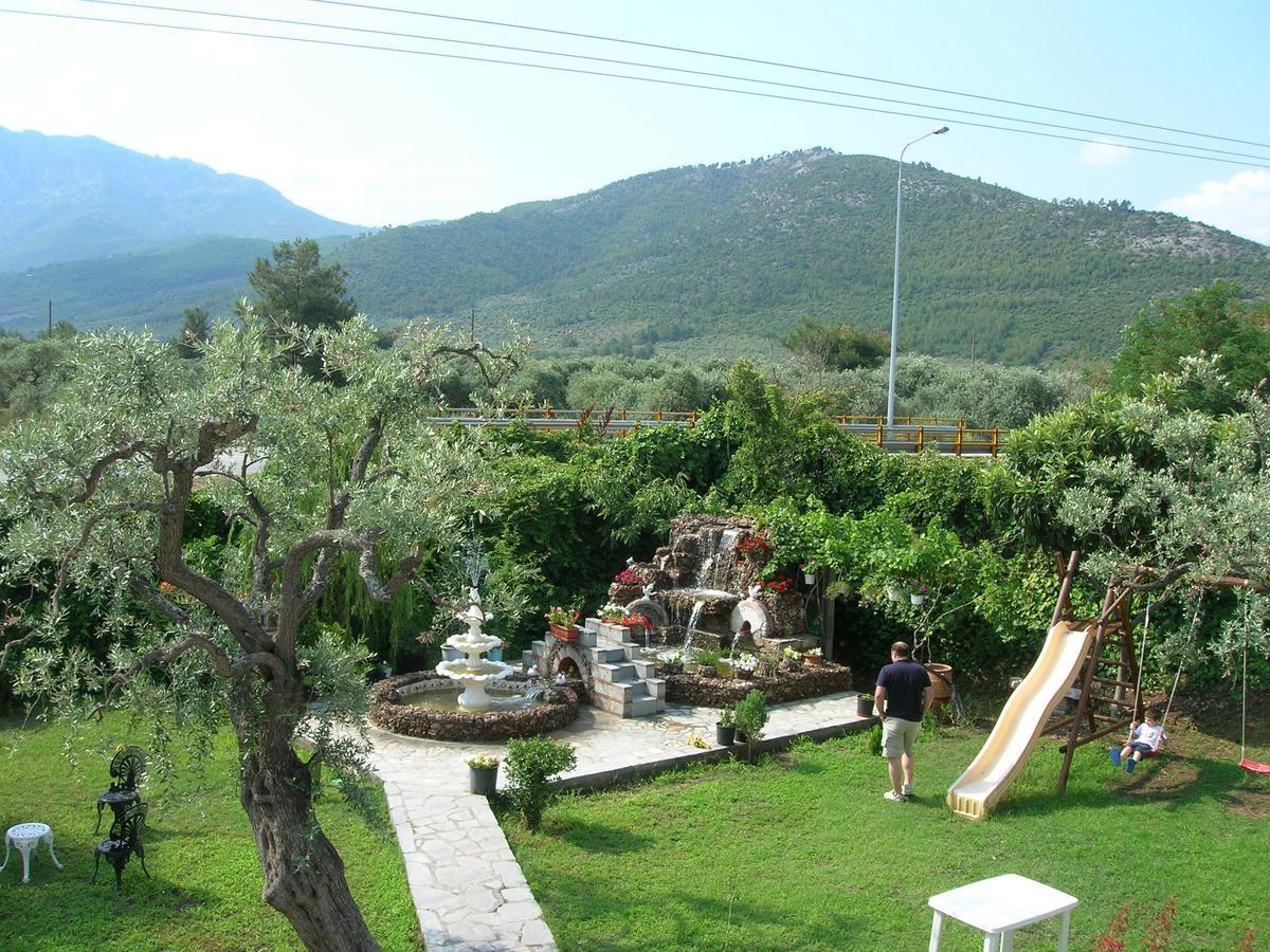 Villa Karapataki Skala Rachoni  Esterno foto